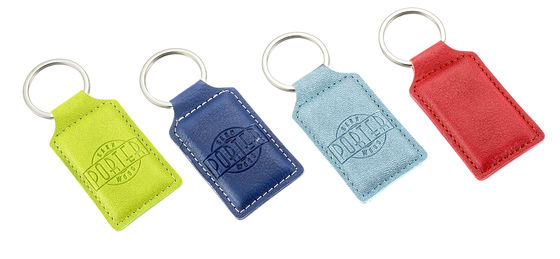 古典的な革のキータグ スタイルと機能の完璧な組み合わせ