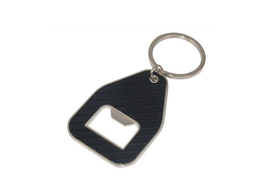 亜鉛合金PUはKeychainのホールダーの栓抜きカーボン繊維のキーホルダーに革を張る