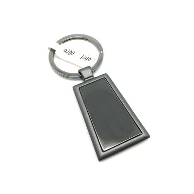 お買い得 個別ポリバッグ パッケージ パーソナライズされたロゴの彫刻付き メタルキーチェーンホルダー オンライン